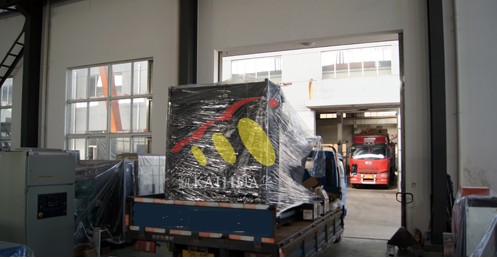 400KW开架式上柴顺利出厂