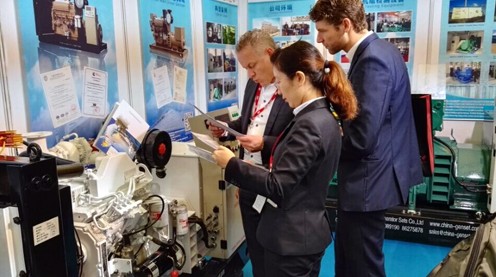 2015上海海事展外商参观凯华展台