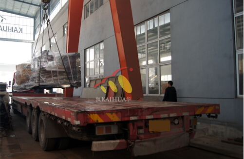 400KW上柴发电机组吊装现场